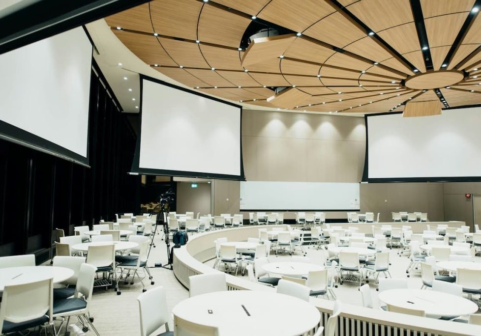 chuttersnap-Q_KdjKxntH8-unsplash (1)